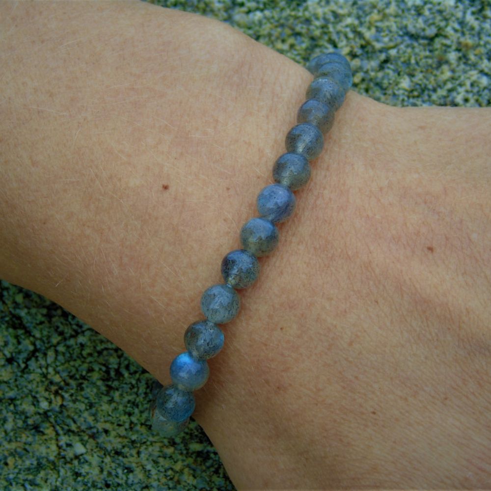 Bracelet en Labradorite pour l'Activation du Troisième Œil