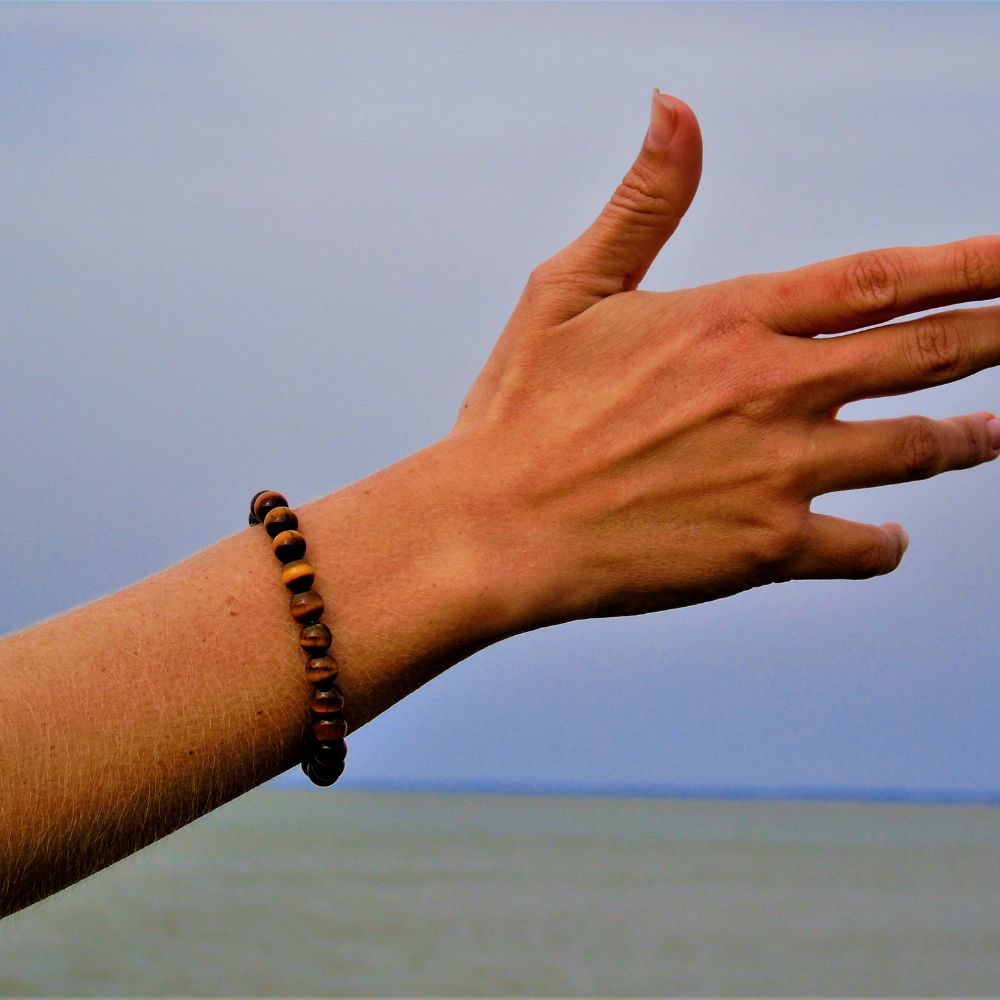 Bracelet en Oeil de Tigre : Ouvrez votre chakra du Plexus Solaire