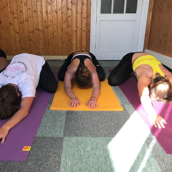 Yoga en Studio - Cours Collectif 3personnes max - Abonnement de 4 séances de 75 min