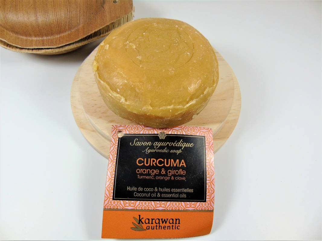 Savon saponifié à froid - Au curcuma & argile rouge - Krakra - 100g